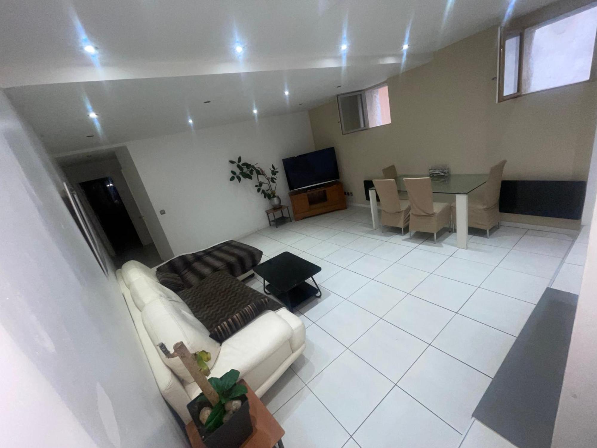 Tres Bel Appartement Pres De Montpellier جيغناك المظهر الخارجي الصورة
